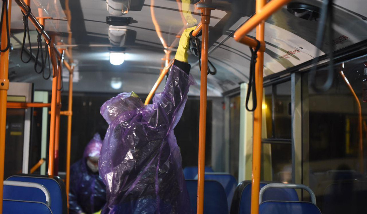 В Курске усилили меры по дезинфекции общественного транспорта