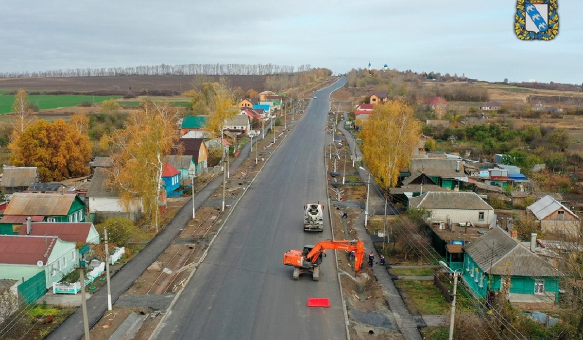 Рабочие завершают ремонт дороги «Курск-Поныри»