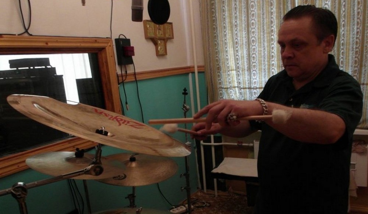 Джазмены Винцкевичи выразили соболезнование семье покойного курского барабанщика