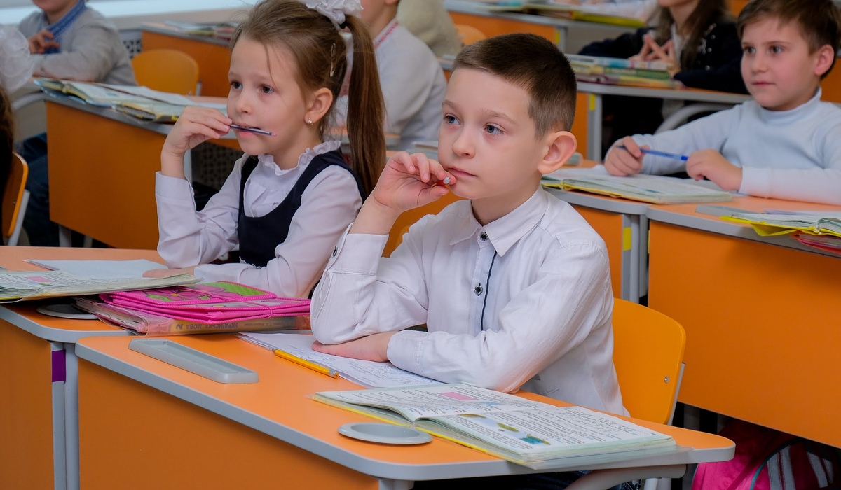 С 11 января для курских школьников 5-11 классов отменят дистанционное обучение
