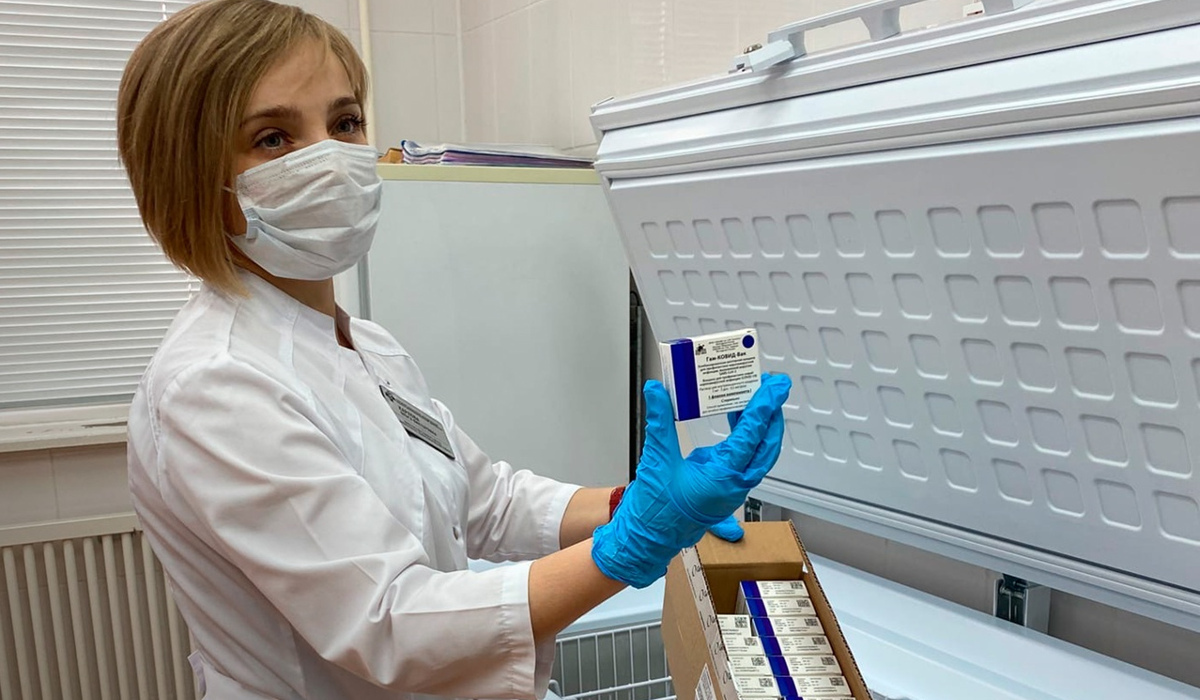 В Курскую область доставили еще 2600 доз вакцины  от коронавируса