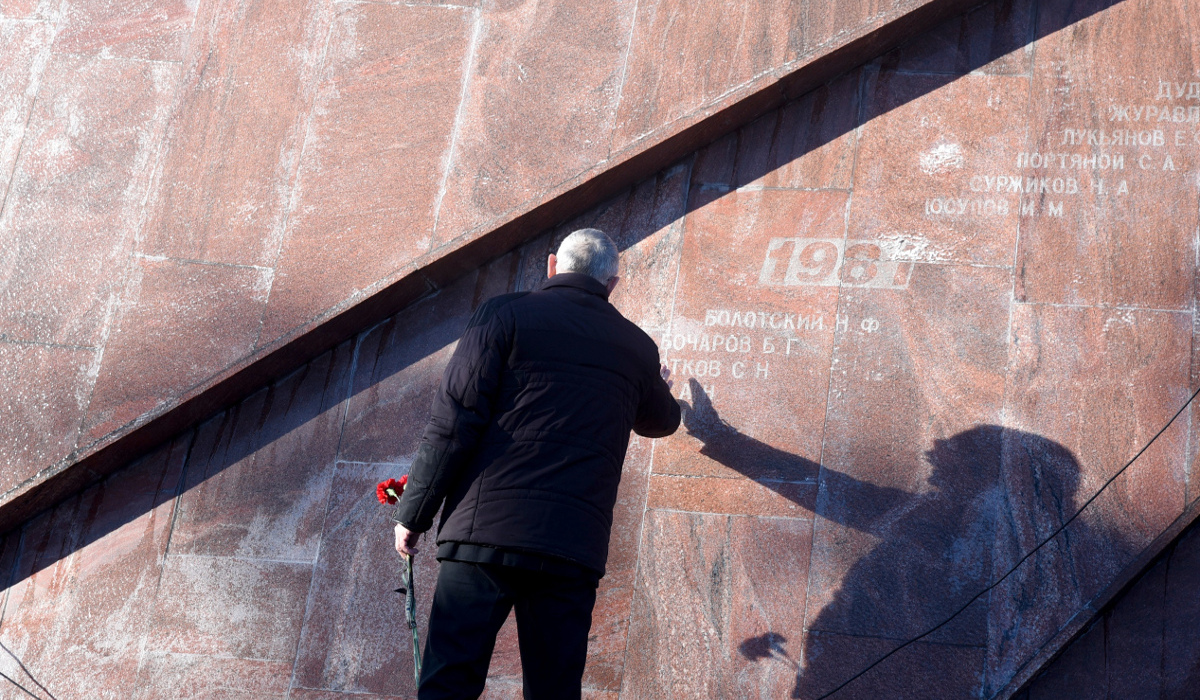 В Курске 15  февраля почтили память воинов-интернационалистов