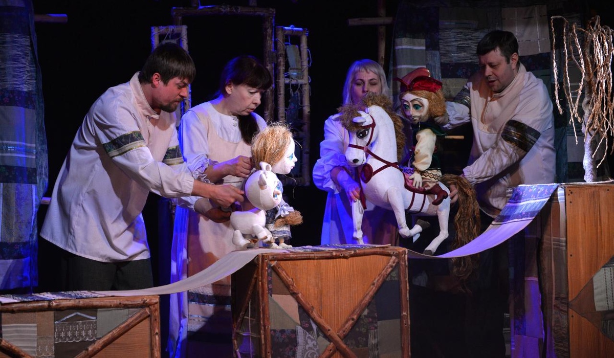В Курске гастролирует смоленский театр кукол