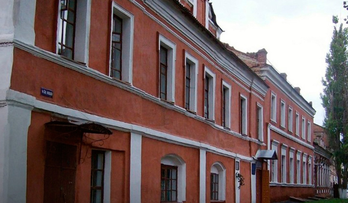 Рыльский филиал базового медколледжа временно разместят в городской школе №1