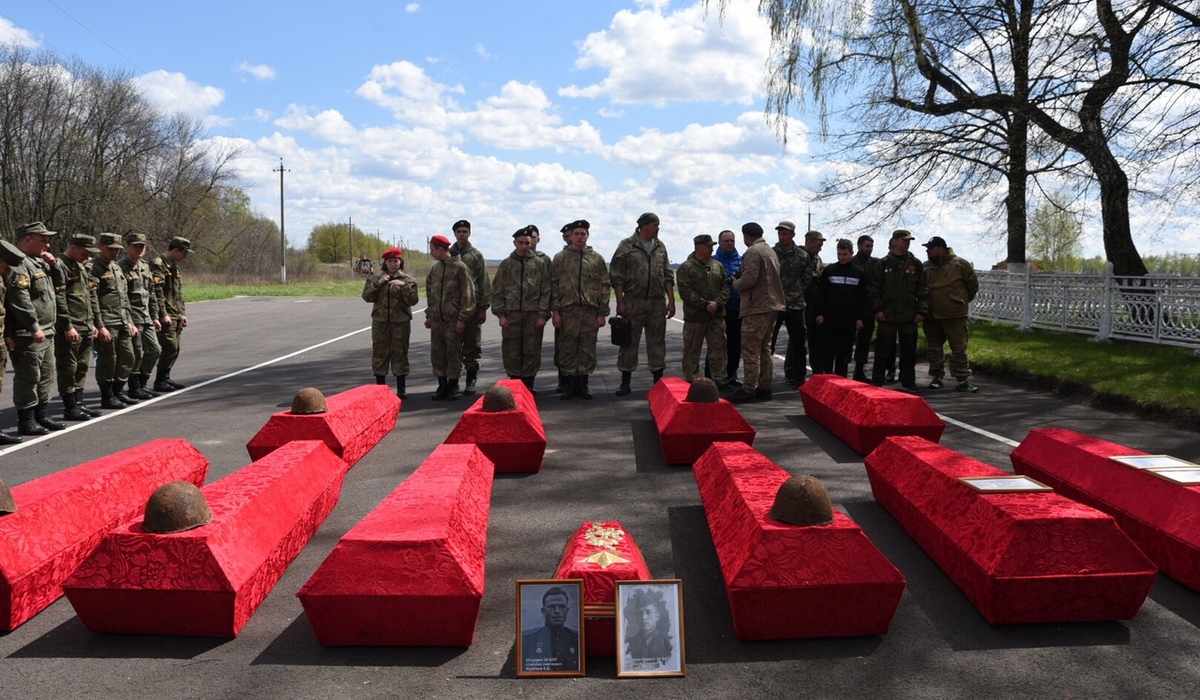 Родственники погибших героев Курской битвы: «Спасибо, что вернули бойцов домой»