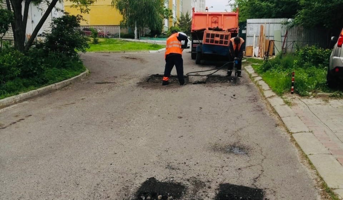 В Курске на 7 улицах 1 июня рабочие будут выполнять ремонт дорог