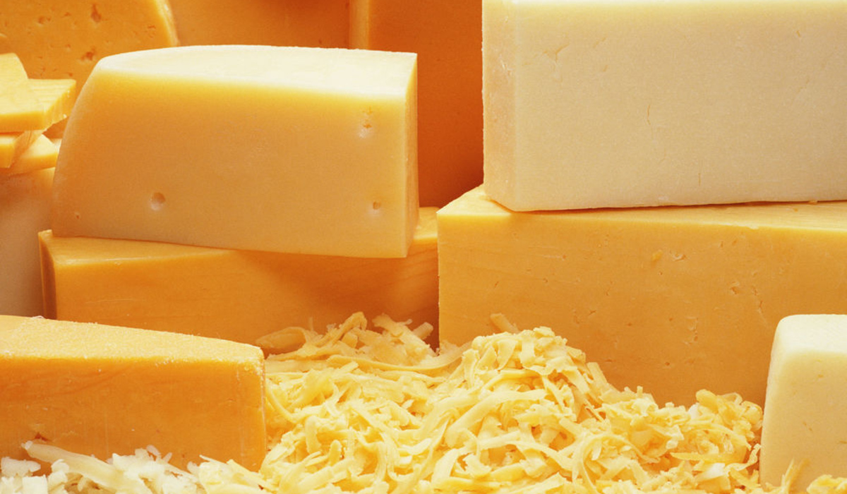 В Курске многодетным семьям и инвалидам бесплатно раздадут сыр