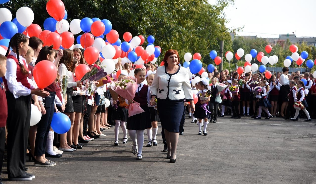 Школьные линейки в Курской области пройдут 1 сентября не для всех классов