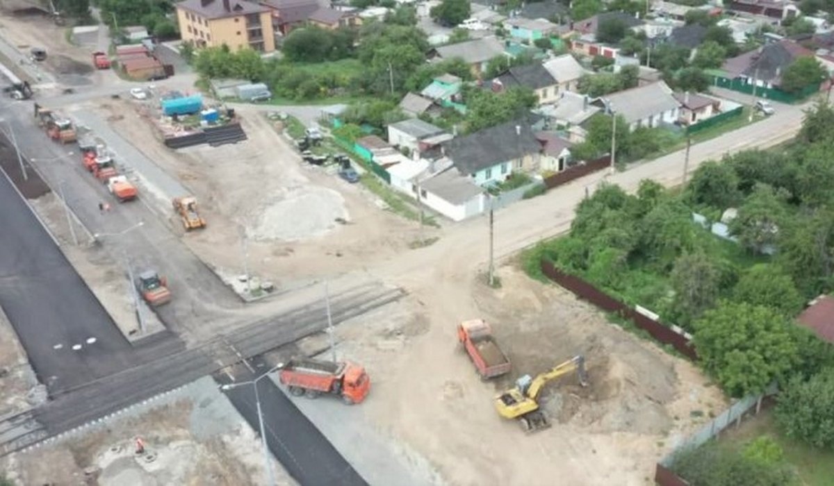В Курске завершается реконструкция улицы Бойцов 9-й дивизии