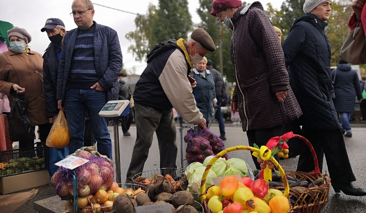 В Курске сегодня проходит сельскохозяйственная ярмарка «Осень-2021»