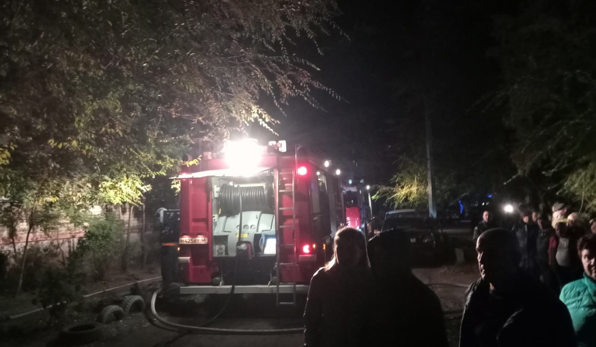 Курские огнеборцы спасли на пожаре 21 человека