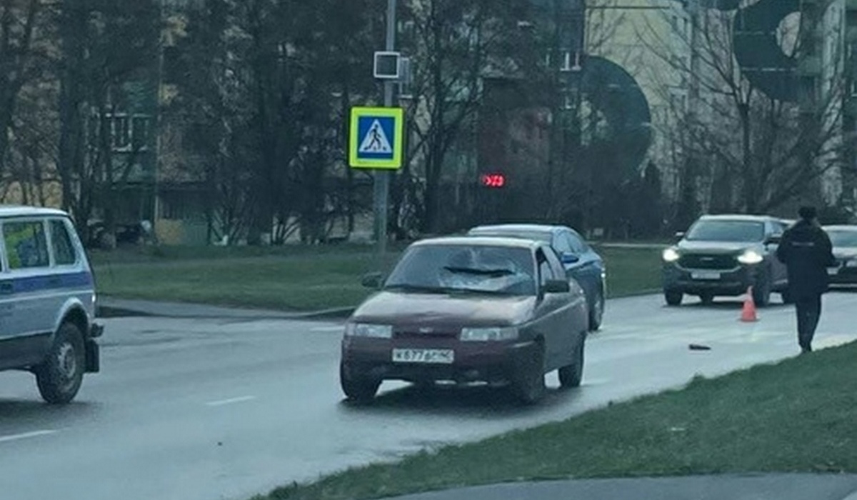 В Курске автомобилист на переходе сбил 52-летнюю женщину