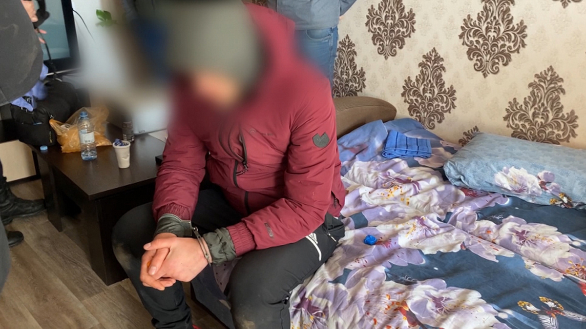 В Курской области жителя Рязани задержали с 200 граммами синтетических наркотиков