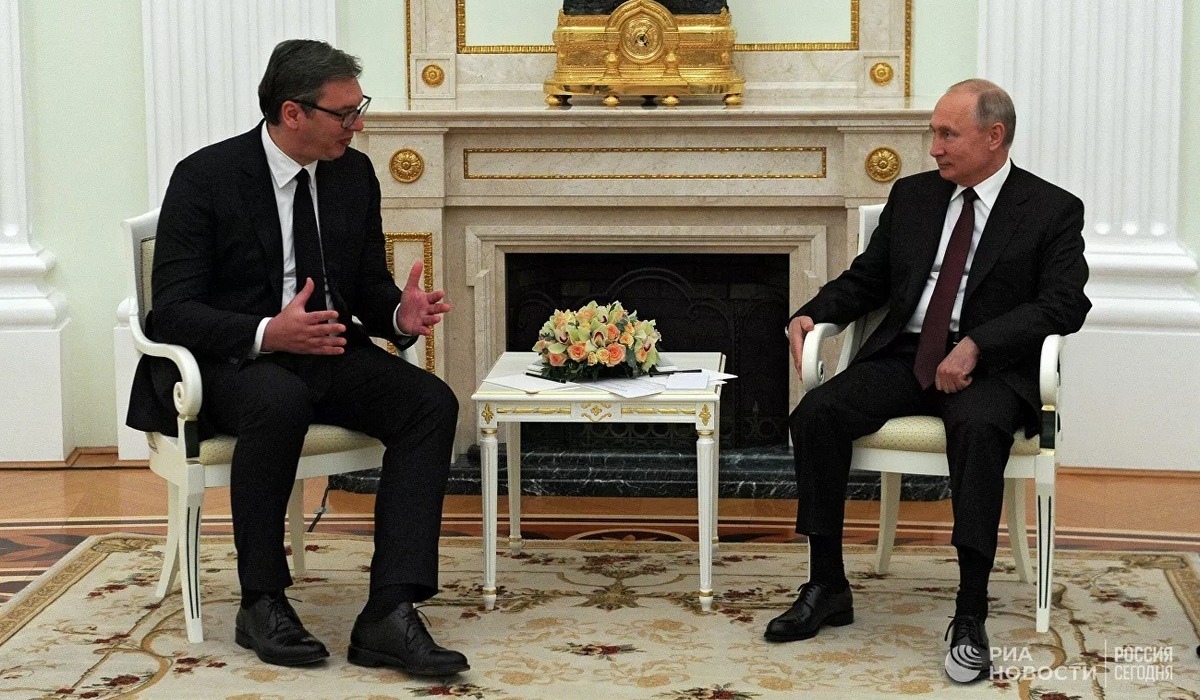 Президент Сербии считает Владимира Путина силой России