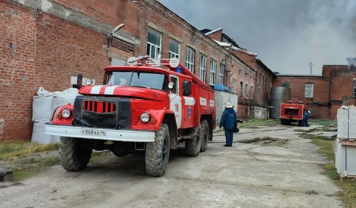 В Курской области произошел пожар на сахарном заводе