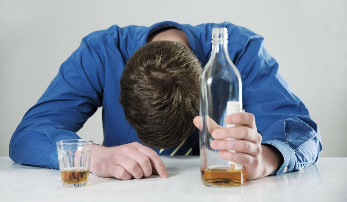 В Курской области в 2021 году от алкоголя умерло 137 человек