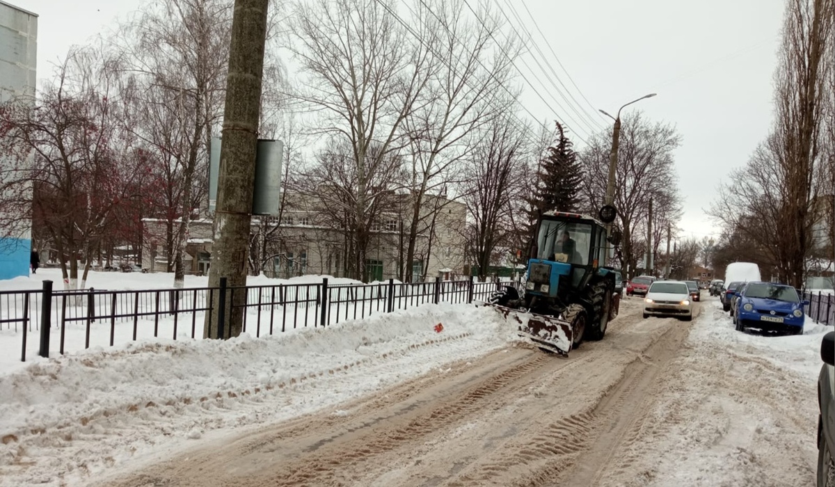 В Курске перекроют две улицы для очистки от снега