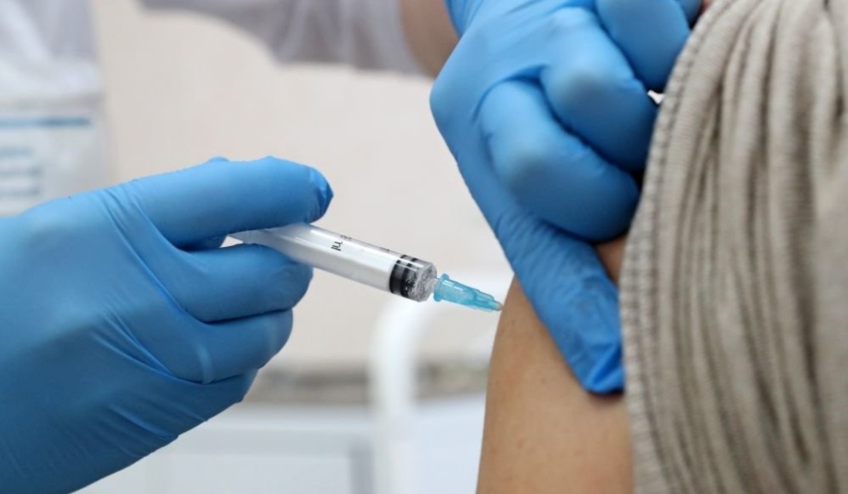 В Курской области прививку от коронавируса сделали почти 670 тысяч человек