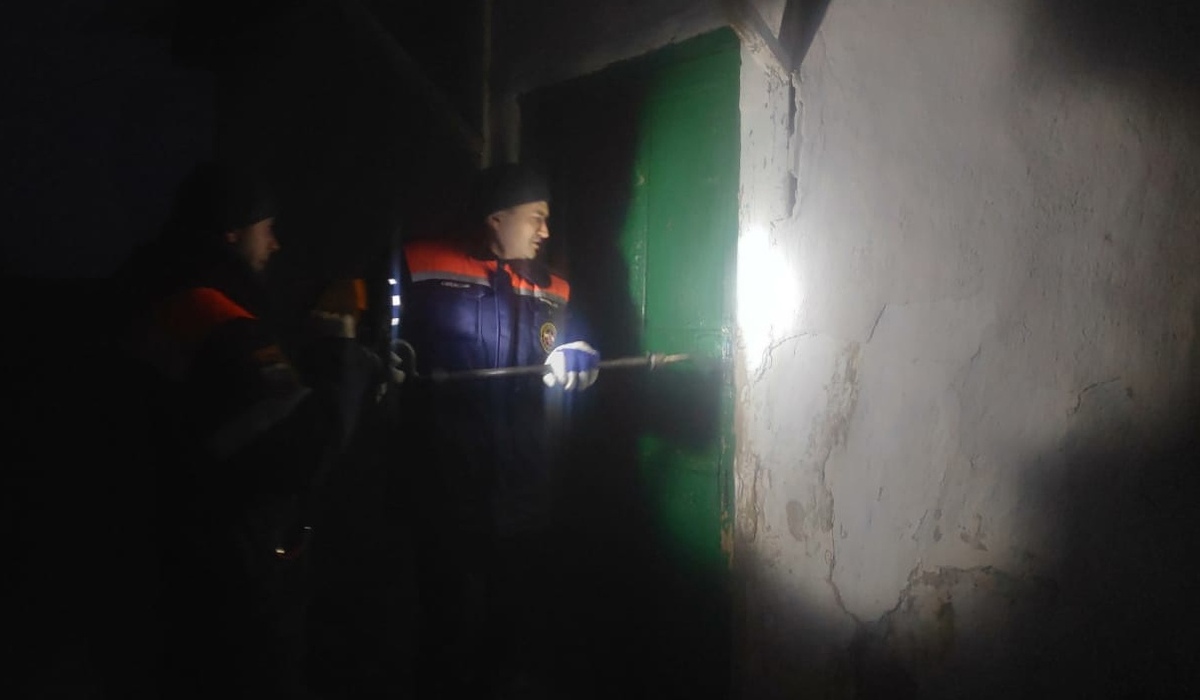В деревне Кукуевка Курской области спасатели обнаружили труп женщины
