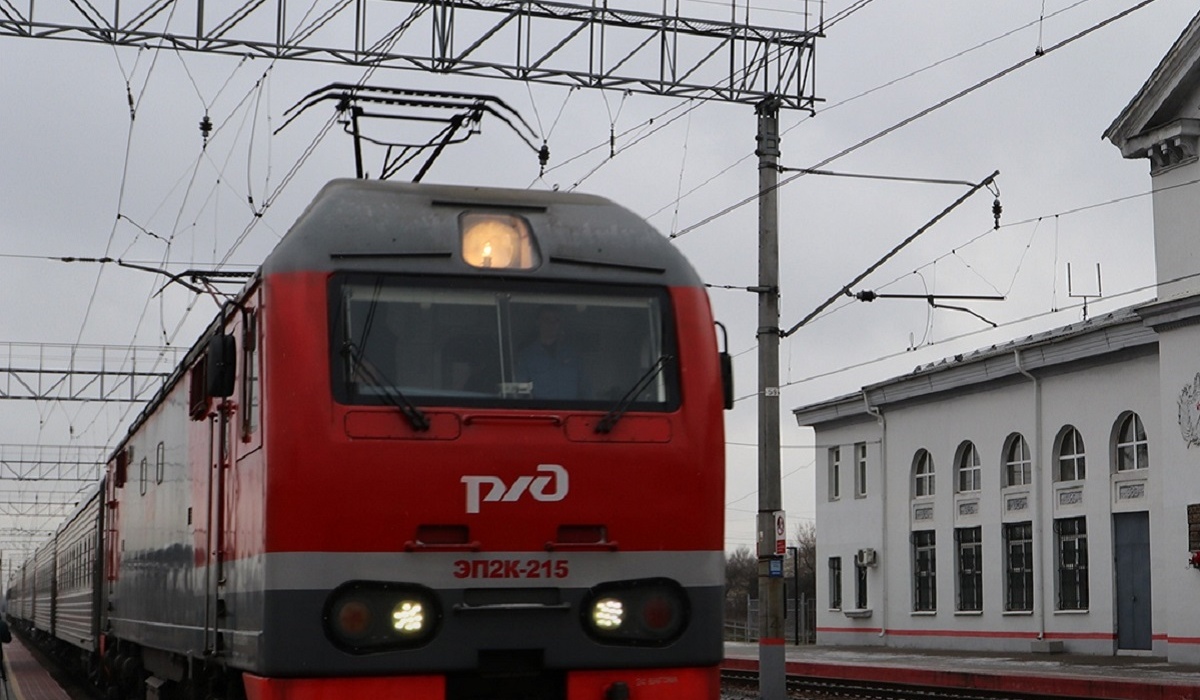 В Курской области изменят расписание поездов на праздники