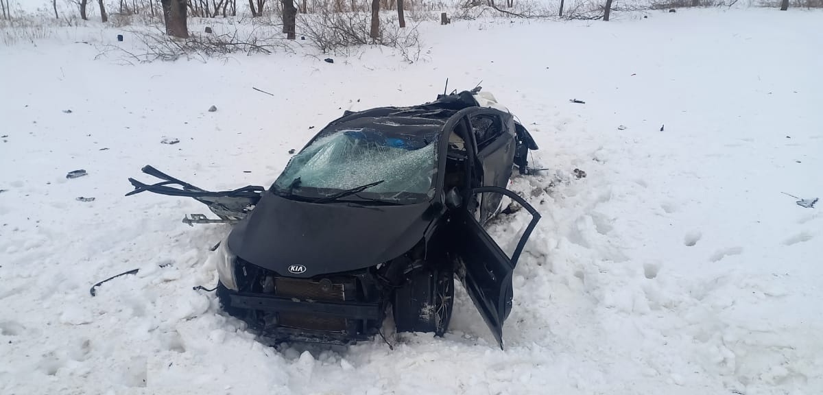 В Курской области 34-летний автомобилист пострадал в аварии с фурой