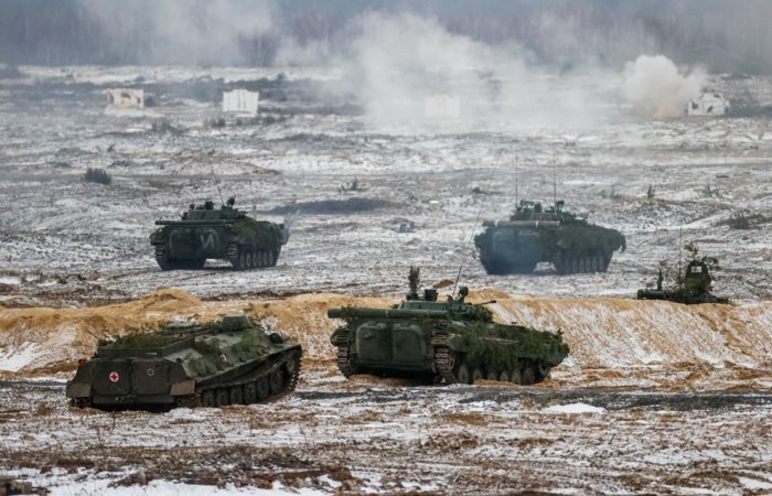 Военные учения на территории Курской области привели к стягиванию войск НАТО к российским границам