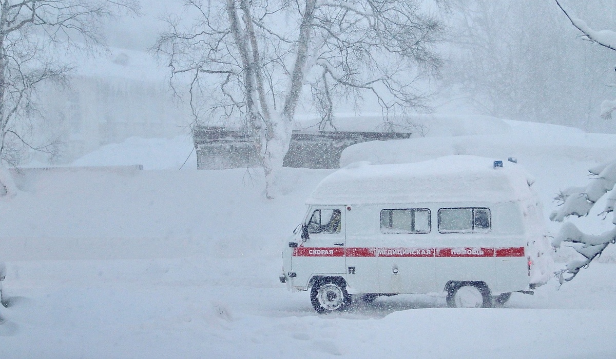 В Курской области спасатели помогли врачам