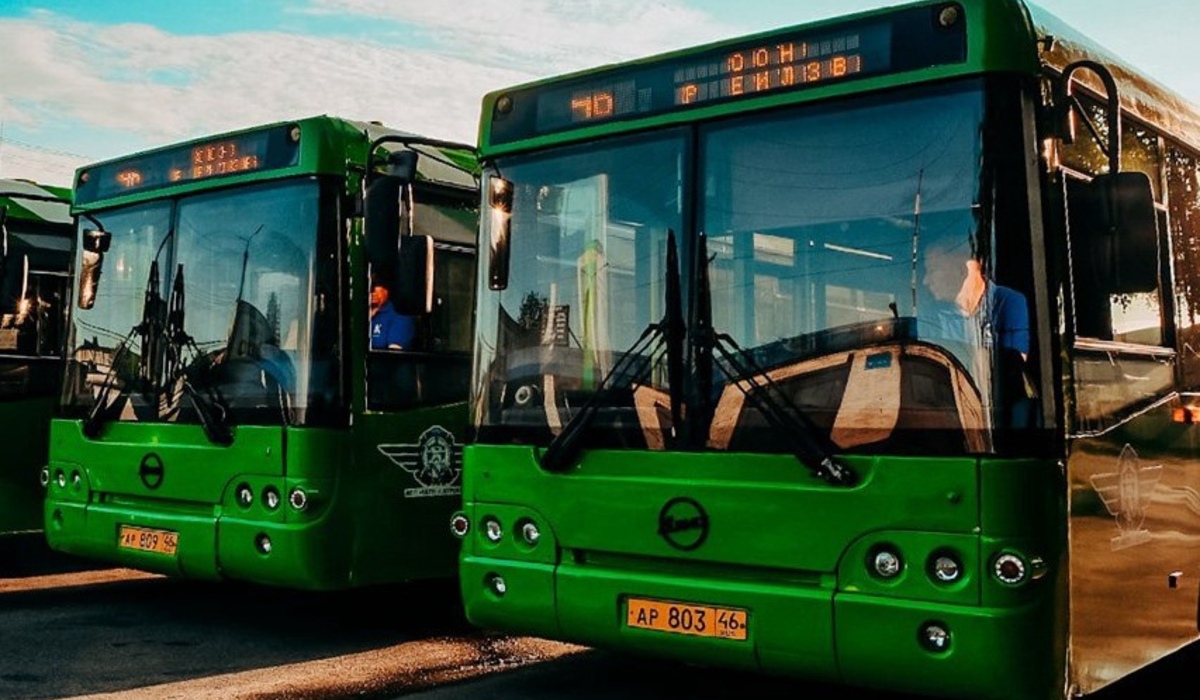 В Курске организуют дополнительные автобусы на городские кладбища