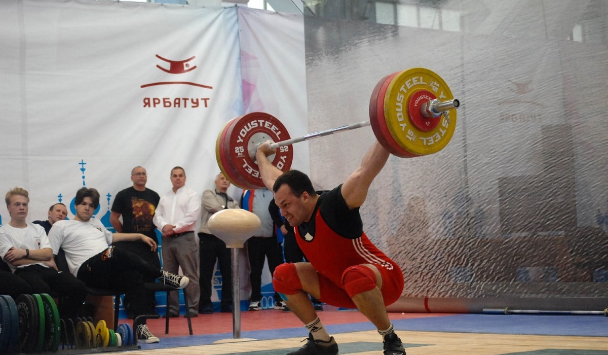 Курские спортсмены завоевали 7 медалей на Чемпионате ЦФО по тяжелой атлетике