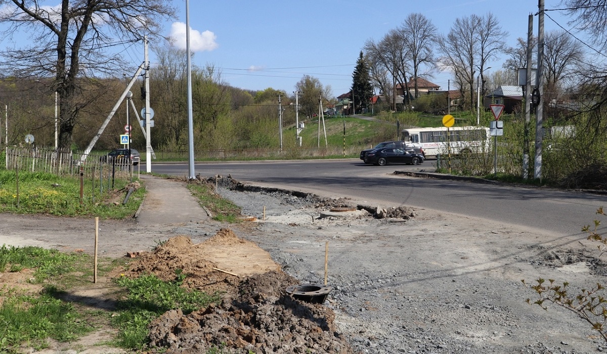 В Курске проверили ремонт дороги на улице Светлой