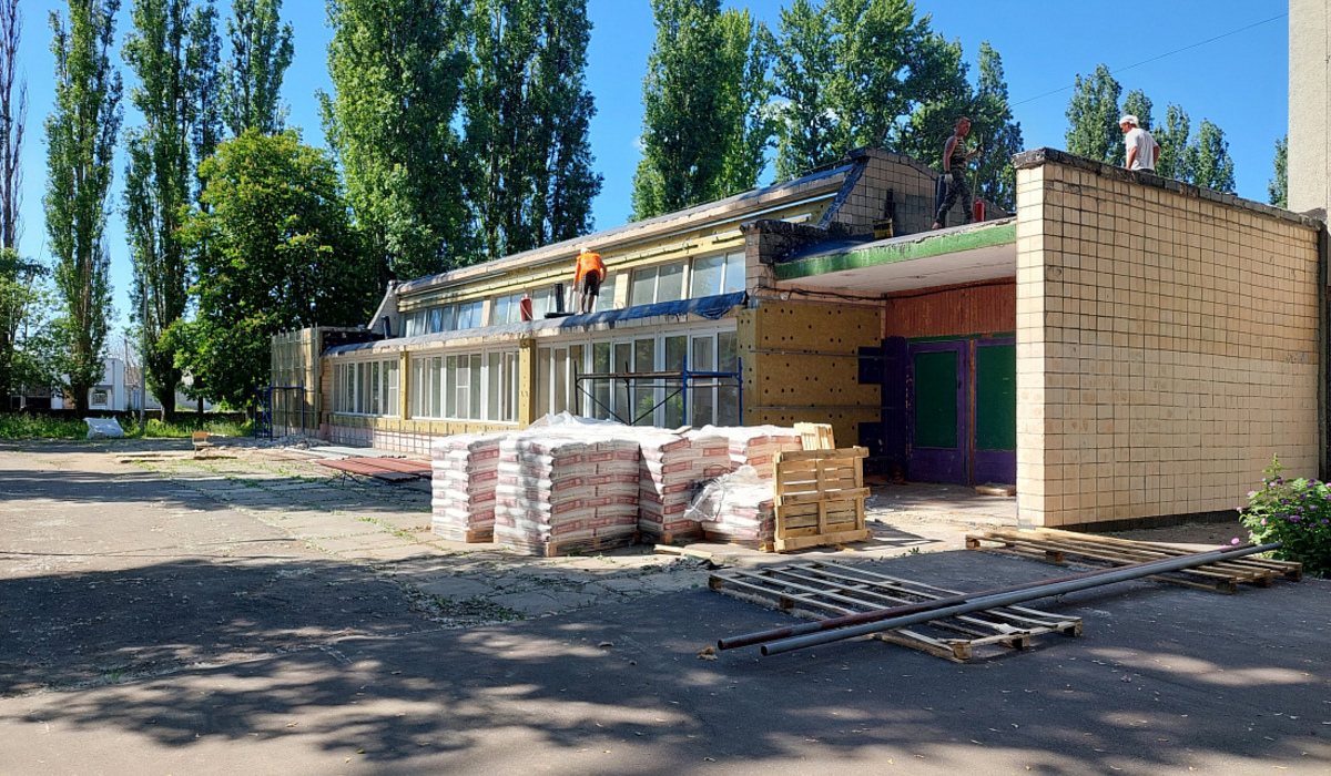 В Курчатове Курской области ведется капитальный ремонт гимназии №2