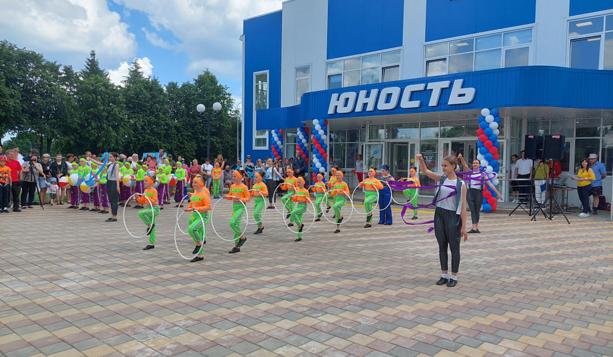 В поселке Горшечное Курской области открыли ФОК за 150 миллионов рублей