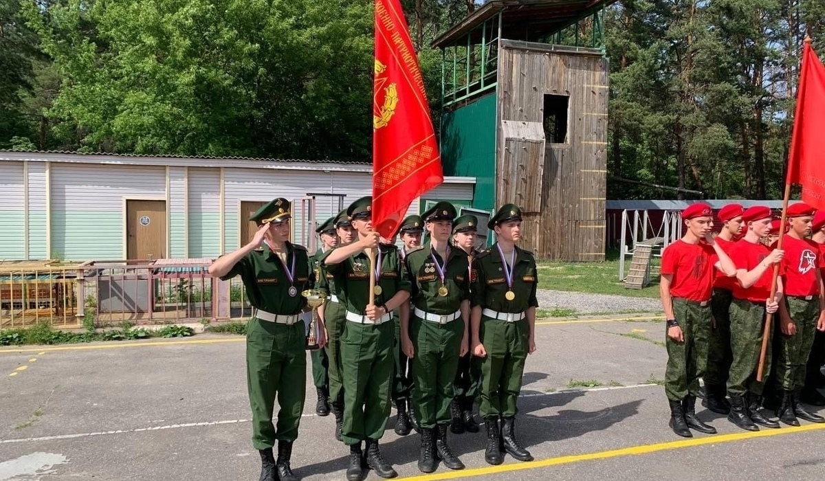 Курские школьники отправятся на Всероссийскую военно-спортивную игру «Победа»