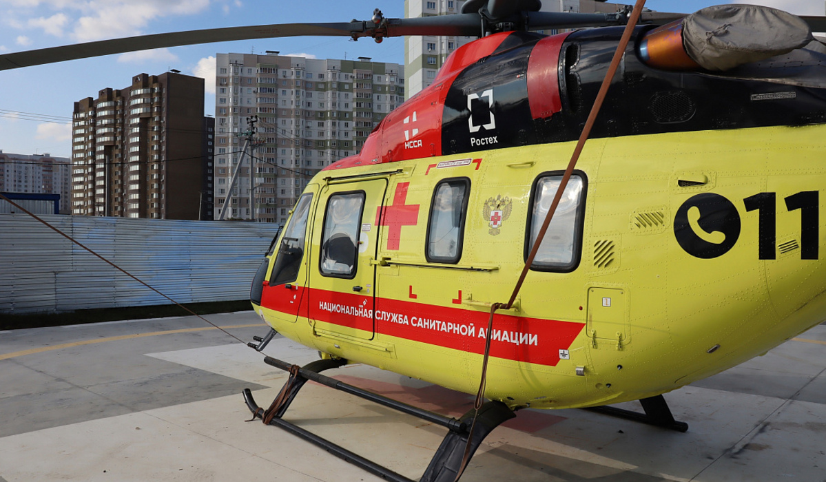 В Курске 2-месячного малыша с пороком сердца на вертолете санавиации доставили в столичную клинику