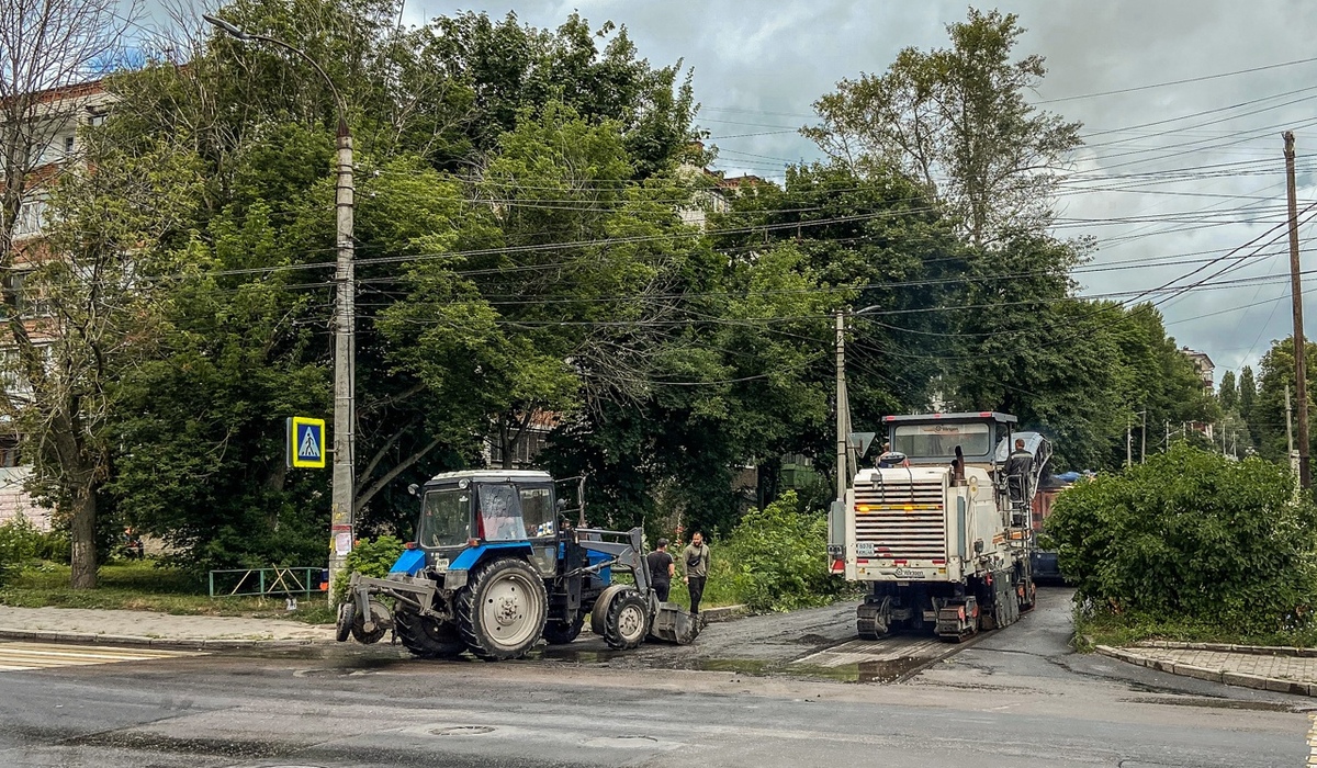 В Курске ремонтируют дорогу на улице Овечкина