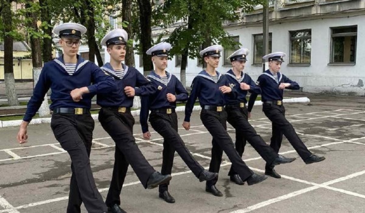 20 курских школьников приняли участие в сборах Военно-морской академии в Санкт-Петербурге