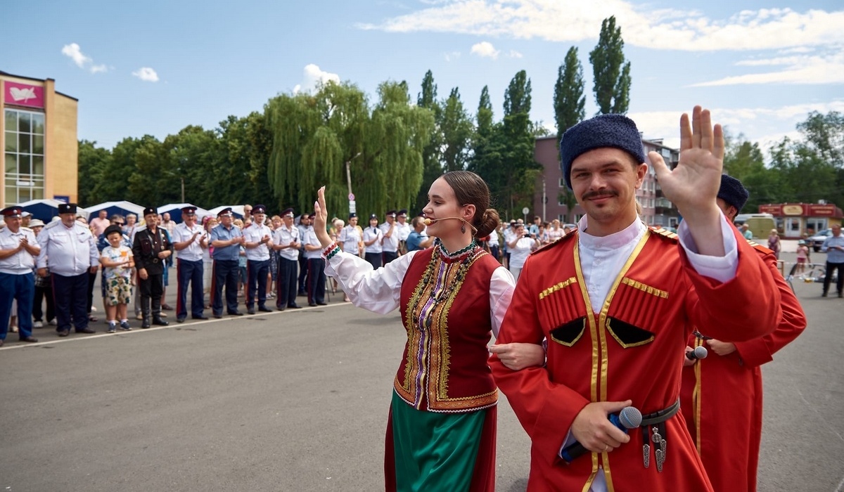 В Курске прошел фестиваль «Казачья Русь»