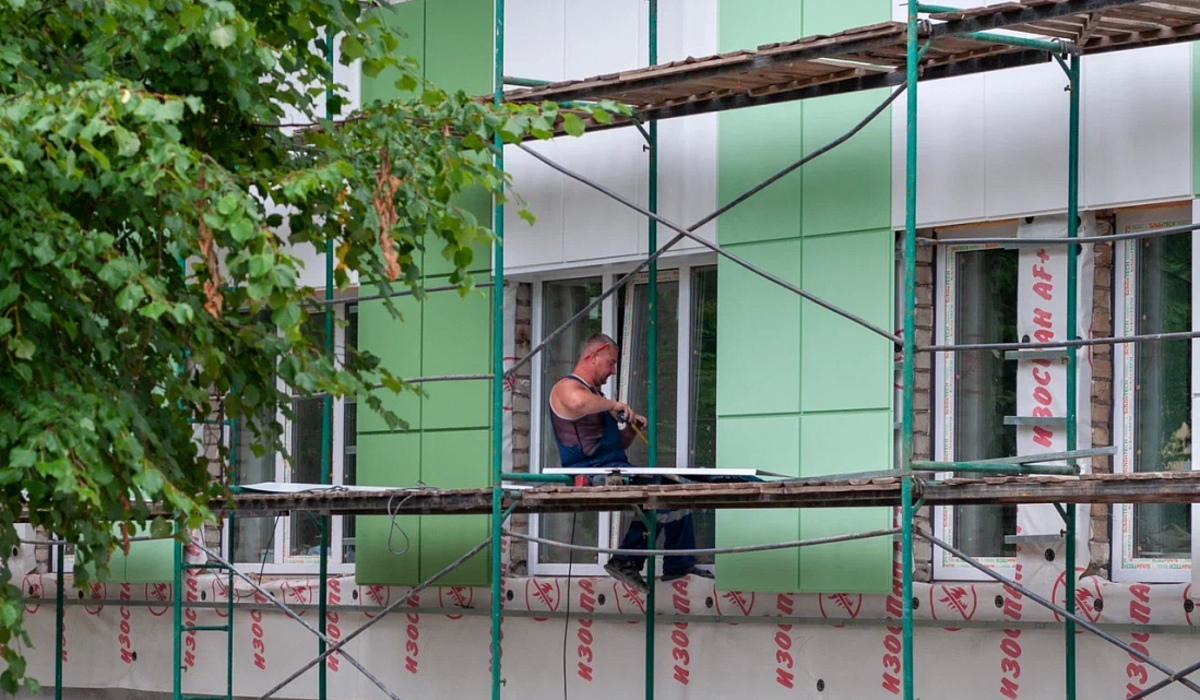 В Курске на ремонт поликлиники №3 направят более 200 миллионов рублей