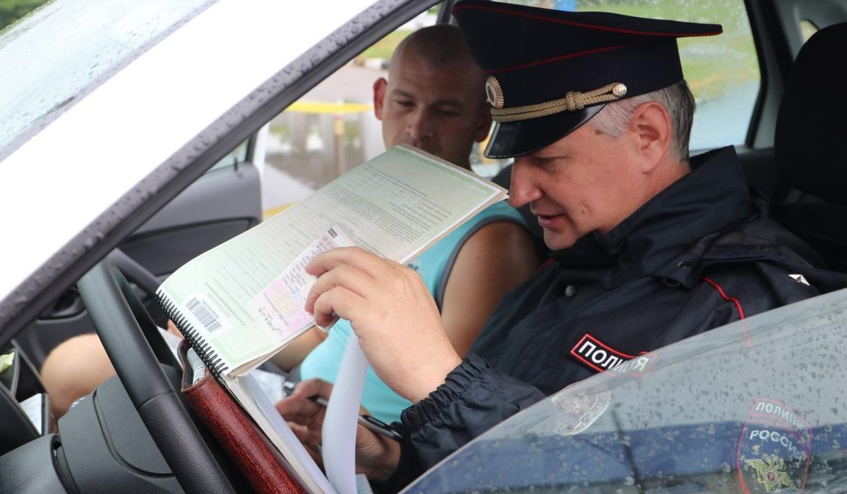 Курских таксистов проверяют на наличие медицинского освидетельствования