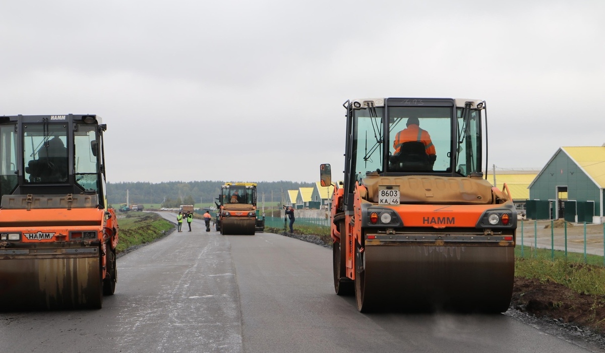 В Курской области строят новую 4,5-километровую дорогу