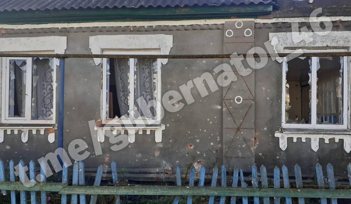 Роман Старовойт опубликовал фото разрушенных от обстрелов домов в Тёткино