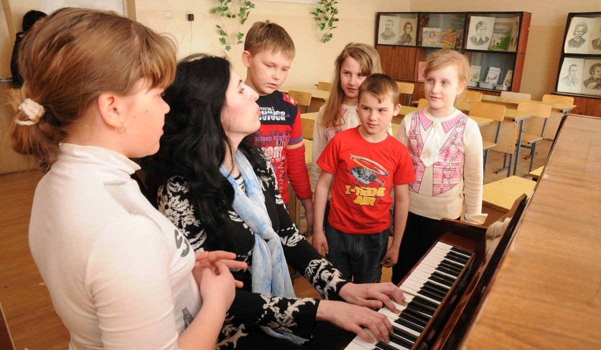 В финал областного конкурса «Сердце отдаю детям» вышли 24 курских педагога