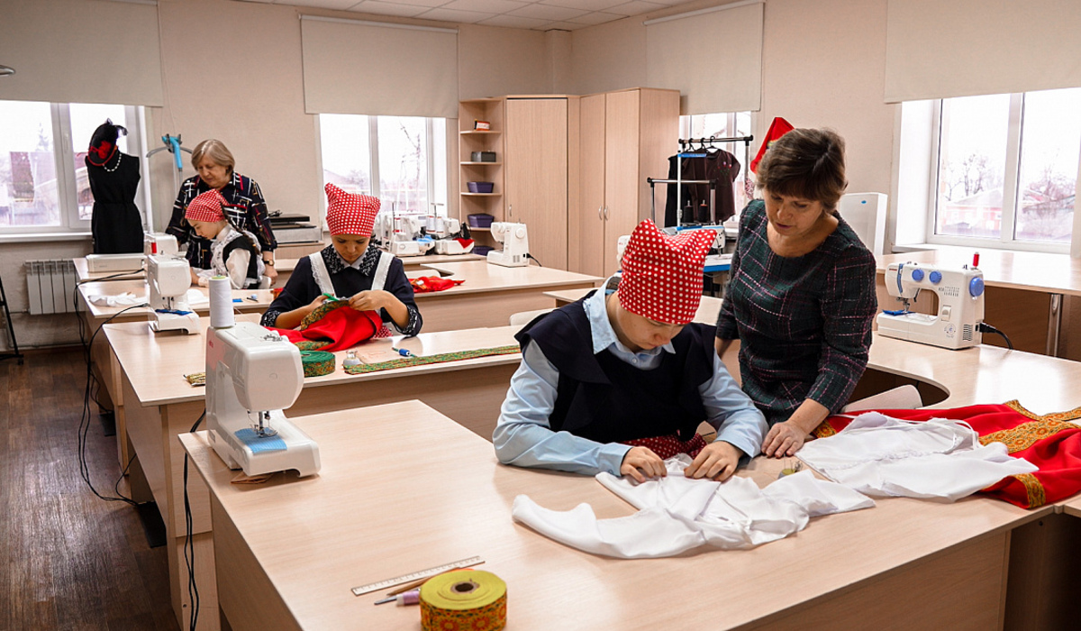 Курская область отправила гуманитарную помощь в ДНР для детского сада