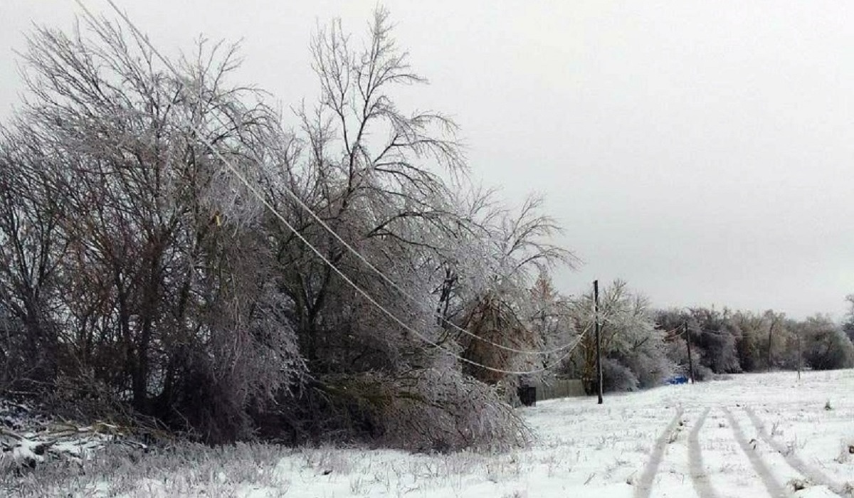 Курская область снова оказалась во власти ледяного дождя