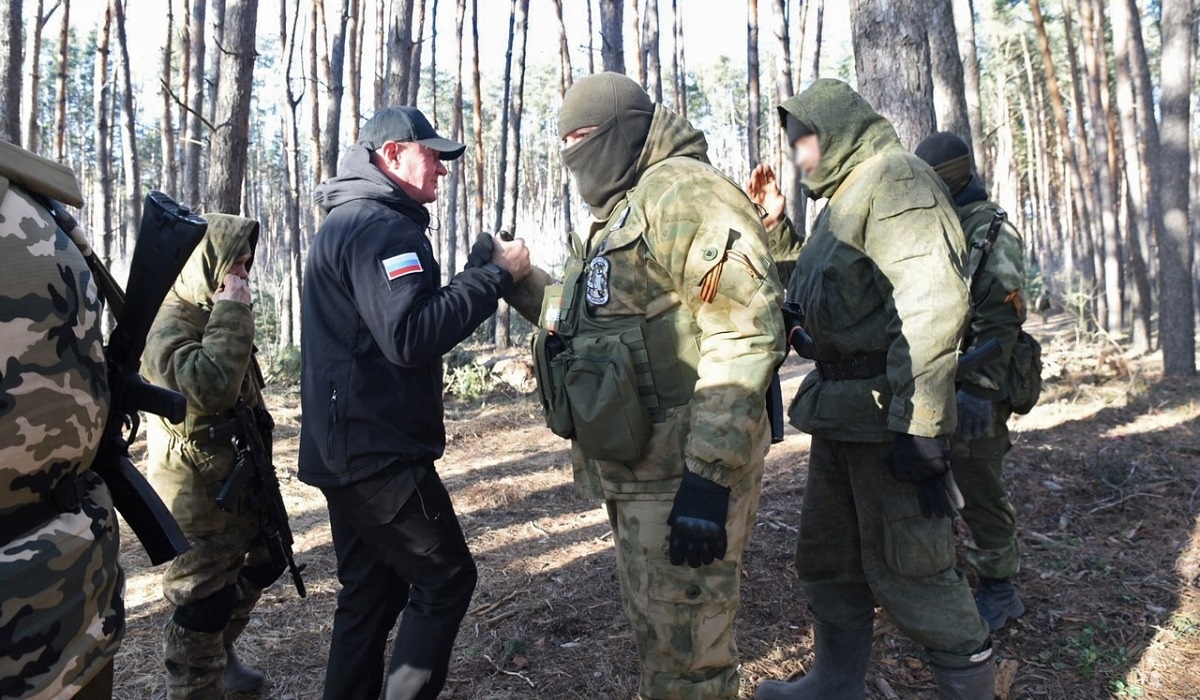 Губернатор Роман Старовойт посетил позиции мобилизованных курян на Купянском направлении