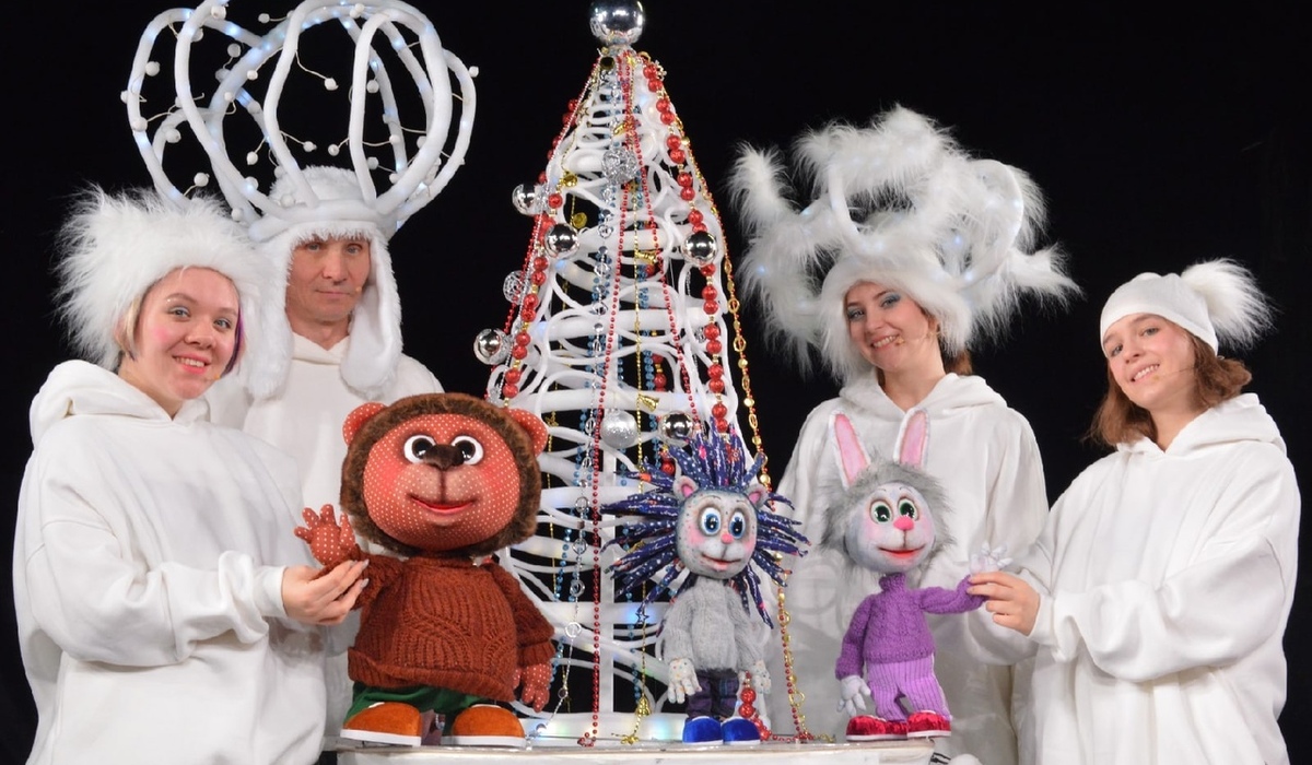 Курян приглашают 24 декабря в театр кукол на спектакль «Снежный цветок»