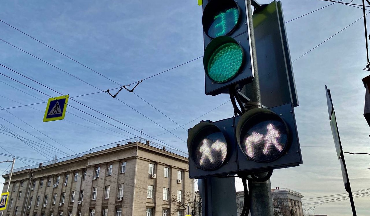 В Курске за 2022 год установили и реконструировали 14 светофоров