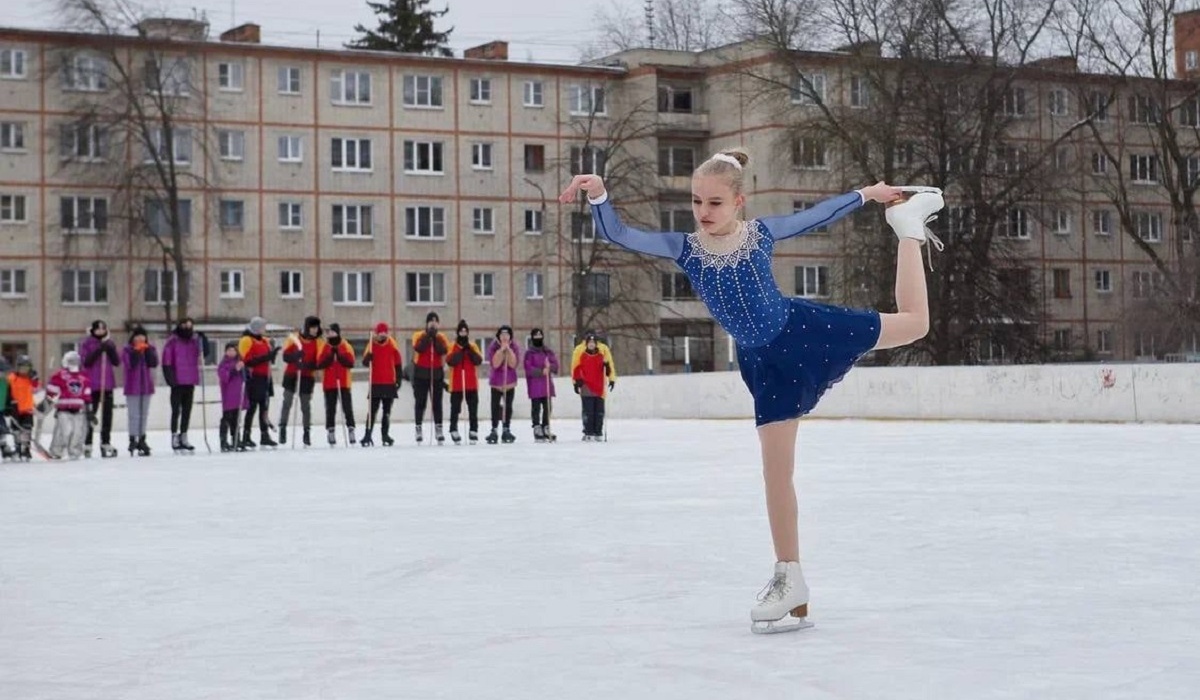 Проект «Курский лёд» собрал юных фигуристов и хоккеистов