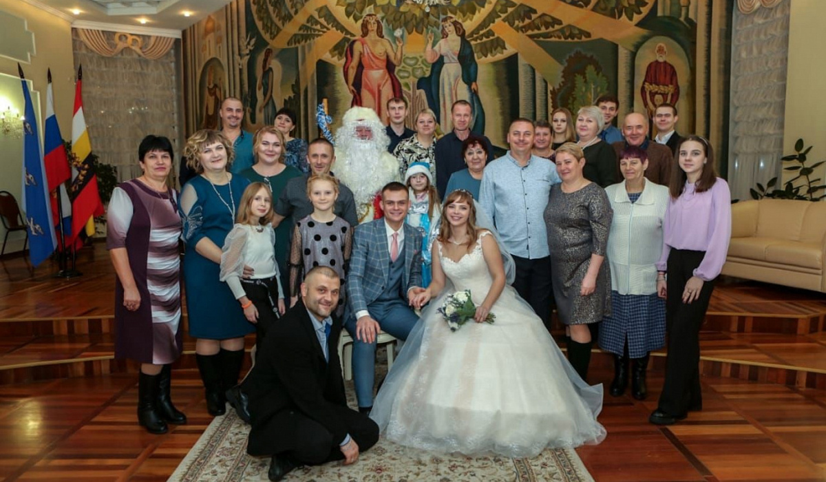 В Курской области за 3 месяца зарегистрировали 1 246 браков