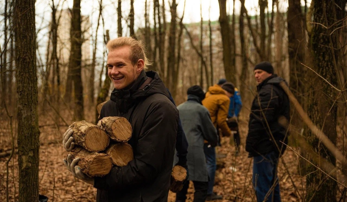 Куряне заготовили около 75 кубометров дров для нужд СВО